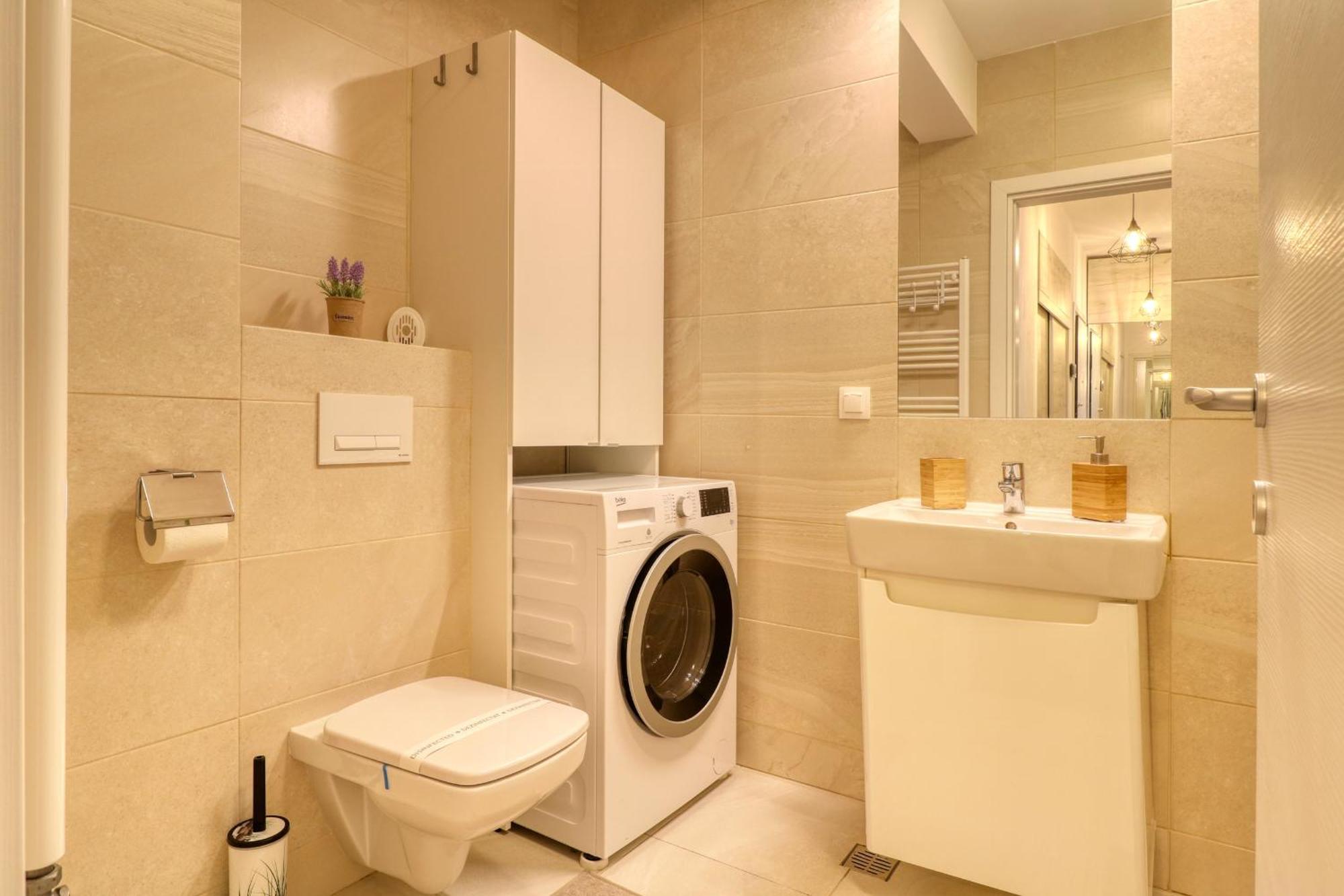 Inspiration Station - My Joyful, Cosy&Inviting Apt - Smart Thermostat - Private Parking - Ior Park - Long Term Price Cuts Bucarest Extérieur photo